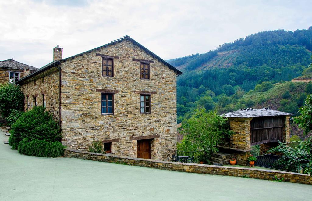 Casas Rurales Taramundi Verde Exterior photo